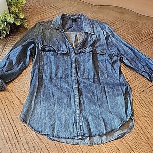 Long Sleeve denim button down shirt size S Nine West